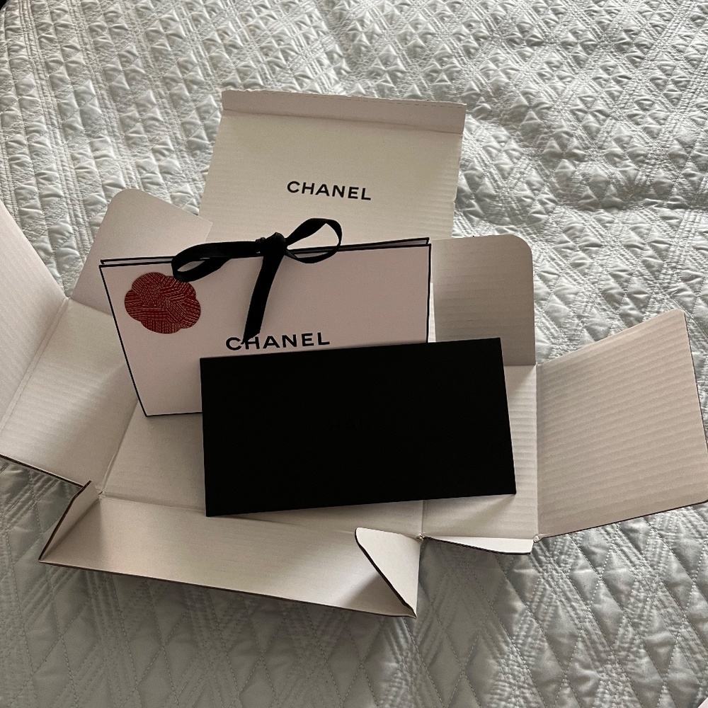 Authentic Chanel Gift Bag w/ flower & Envelope & Shipping Box (Opened)